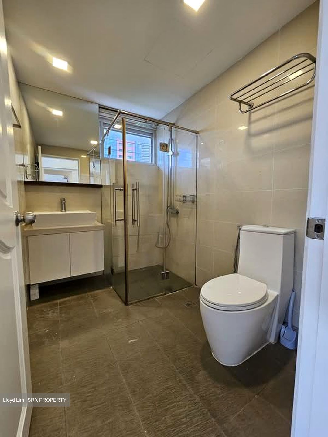 Leonie Towers (D9), Apartment #578505301